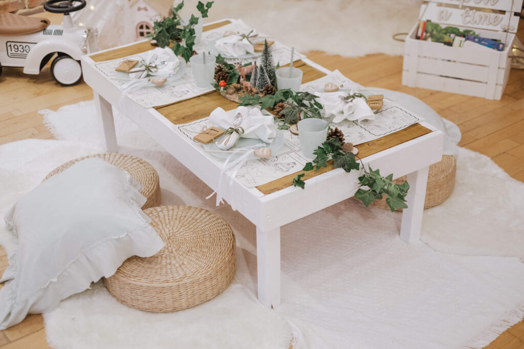 Luxe picnic low table styling